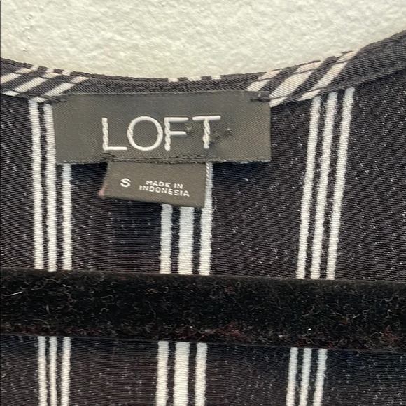 LOFT Black and White Striped Romper Jumpsuit Size Small - Picture 2 of 5